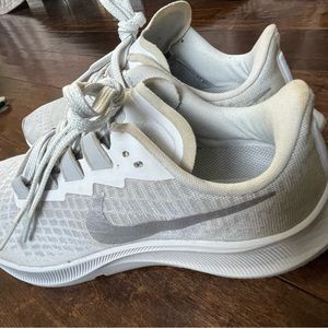 Silver grey Nike Zoom Pegasus 37